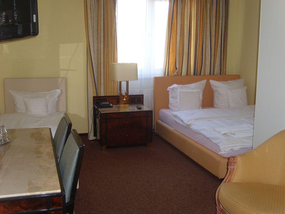 Franken An Der Messe Hotel Frankfurt am Main